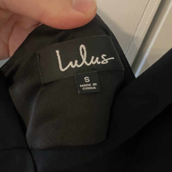 Lulu’s Fashionably On Time black bodycon dress, size small, new with tags NWT - Picture 7 of 8